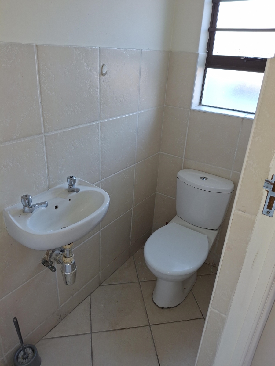 3 Bedroom Property for Sale in Abbotsford Eastern Cape